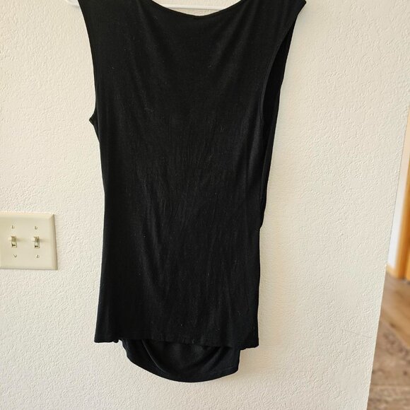 Express Women’s Black Cowl Neck Top Size M Shirred Waist Draped Front Sleeveless - Picture 5 of 5